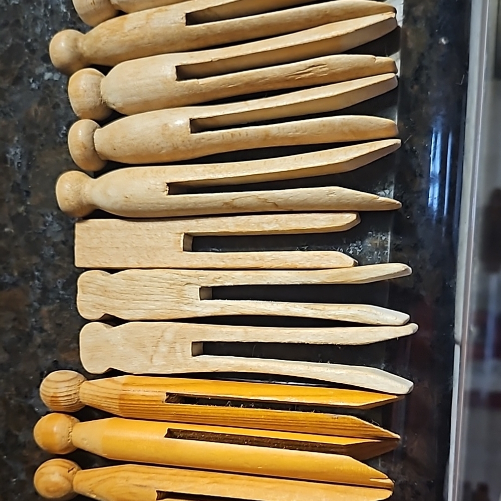 Vintage Natural Wooden Clothespins Set